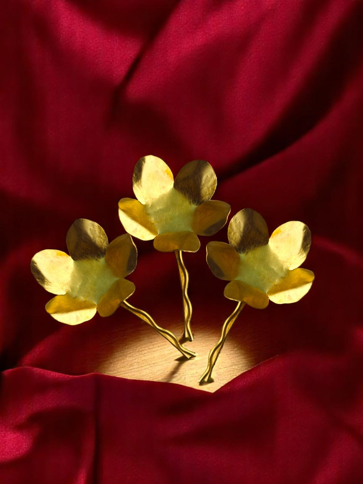 small-flower-brass-hair-clips-set-of-3-copy