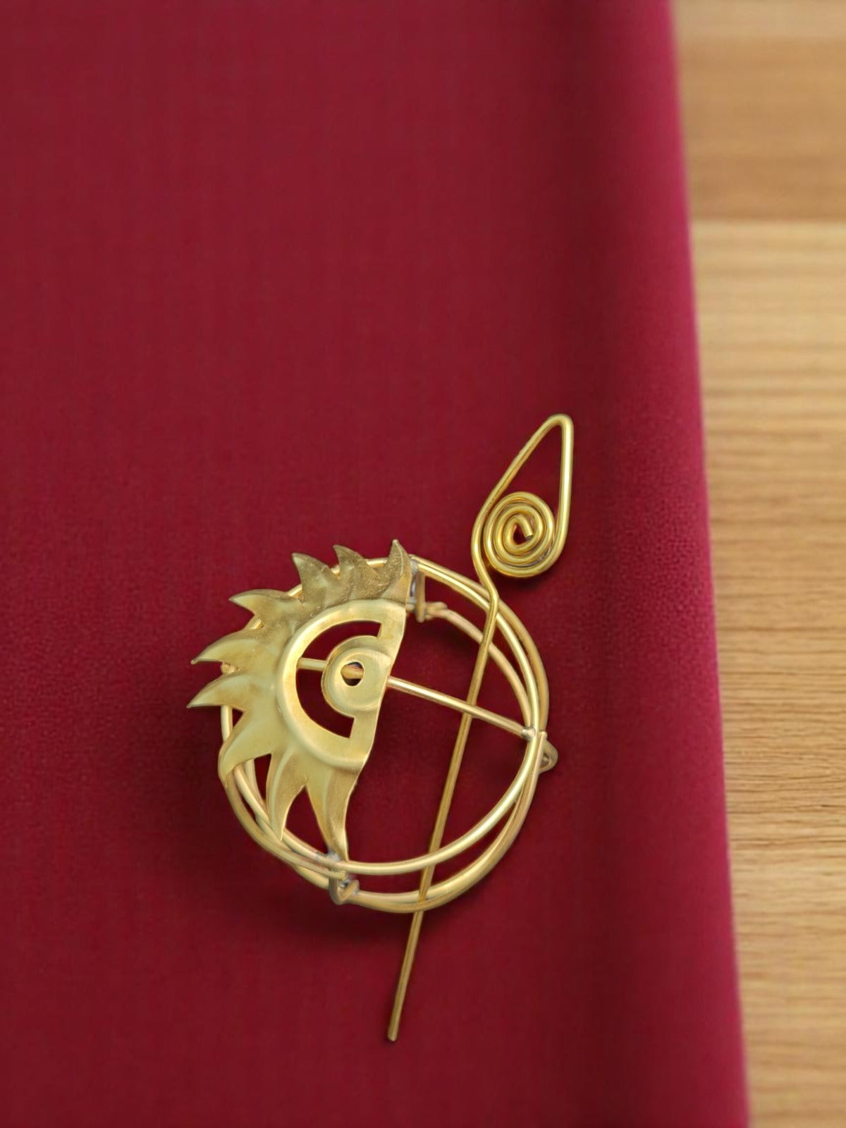 spiral-wonder-brass-bun-cage-hair-accessory-copy-1