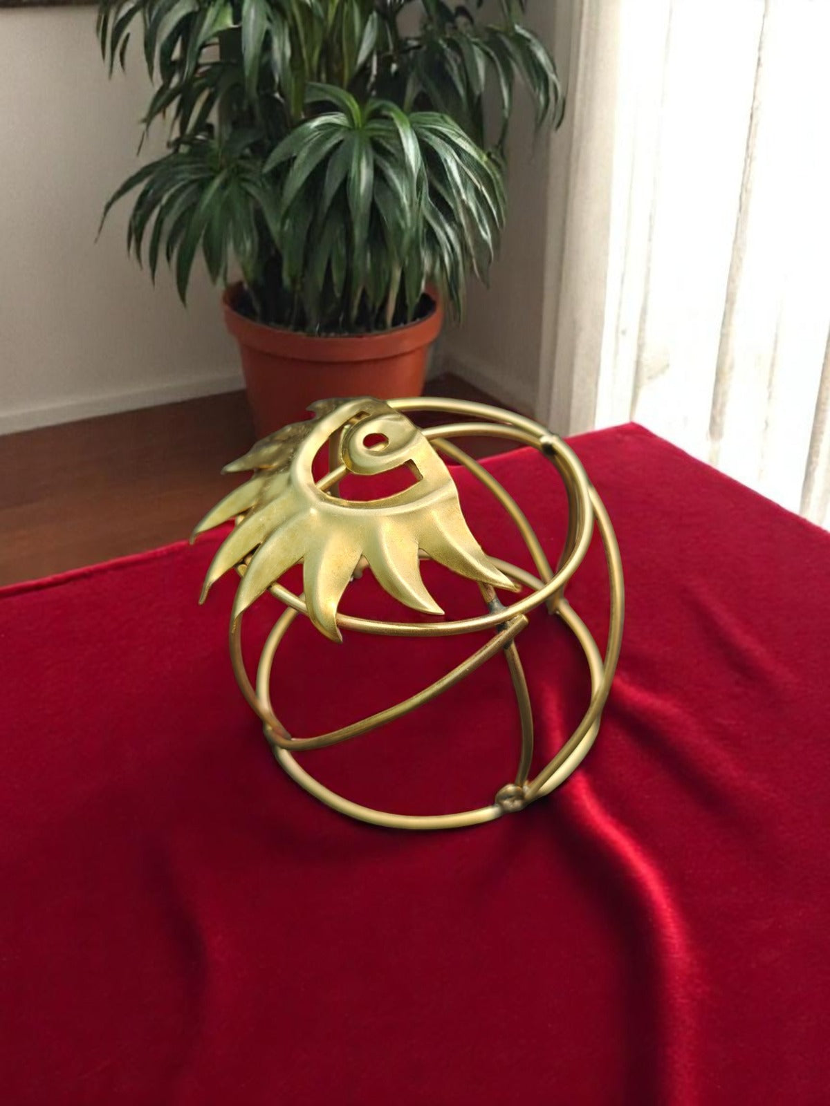 spiral-wonder-brass-bun-cage-hair-accessory-copy-1