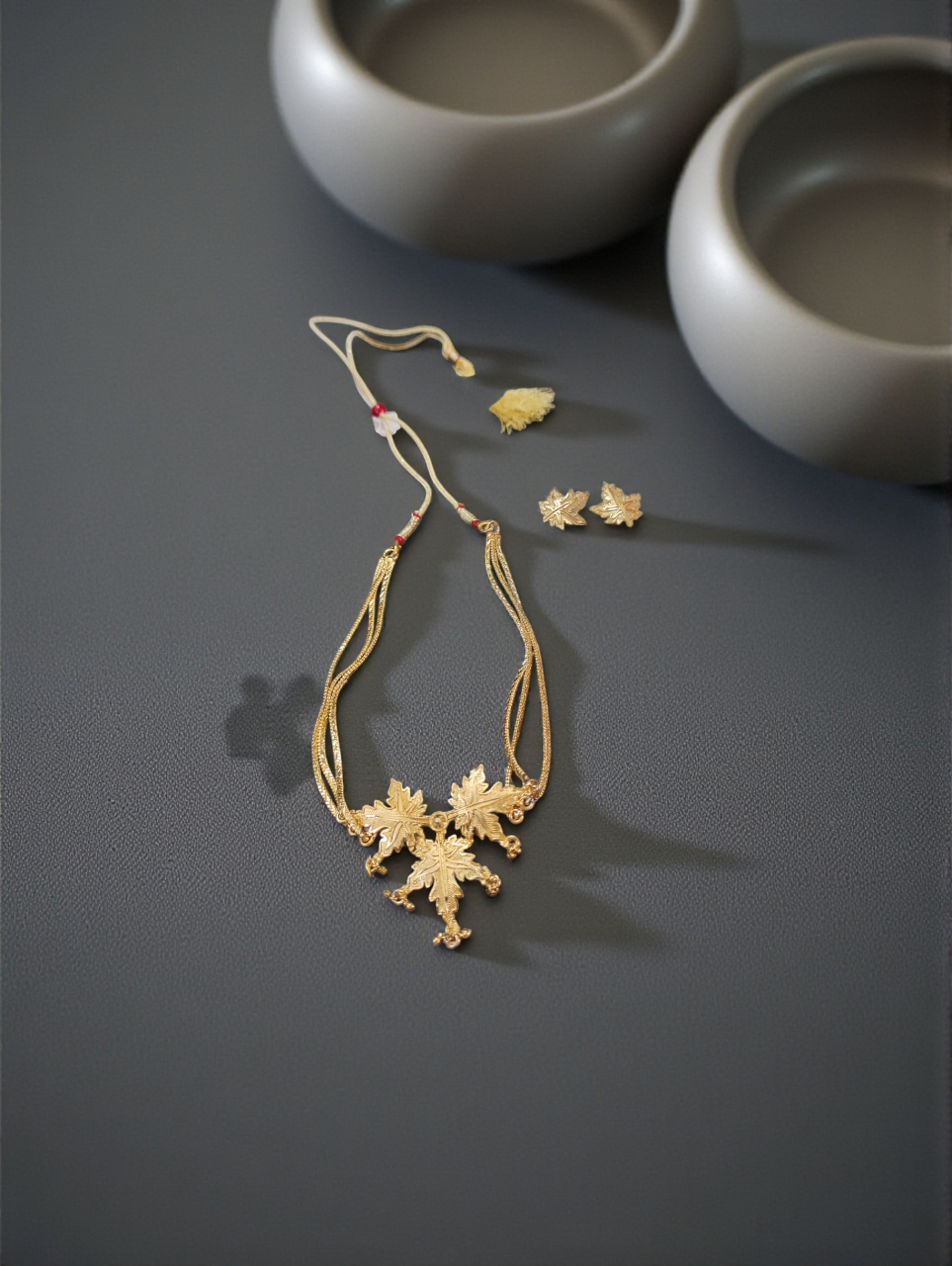 Maple Short Necklace Set