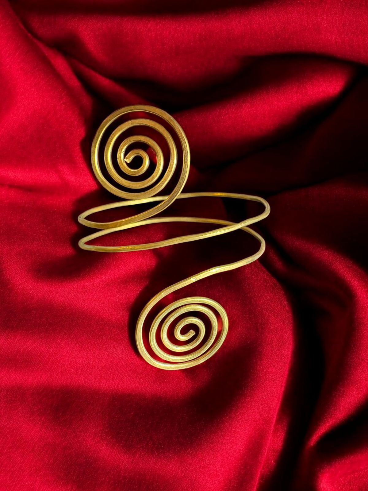 Double Spiral Brass Arm Cuff
