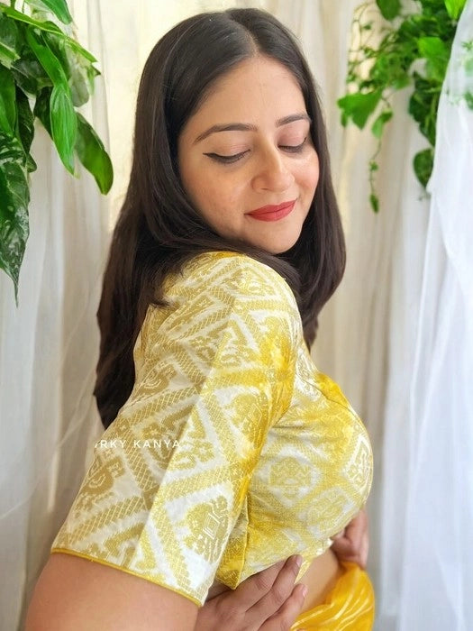 Kesariya Tie & Dye Glass Sleeves Blouse - Yellow