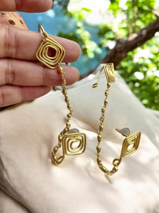kite-spiral-chained-brass-earcuffs