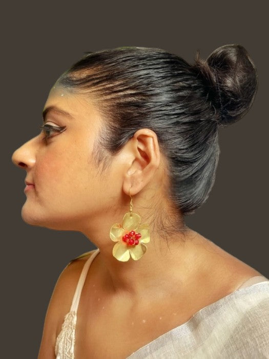 red-beaded-ghungru-flower-brass-earrings