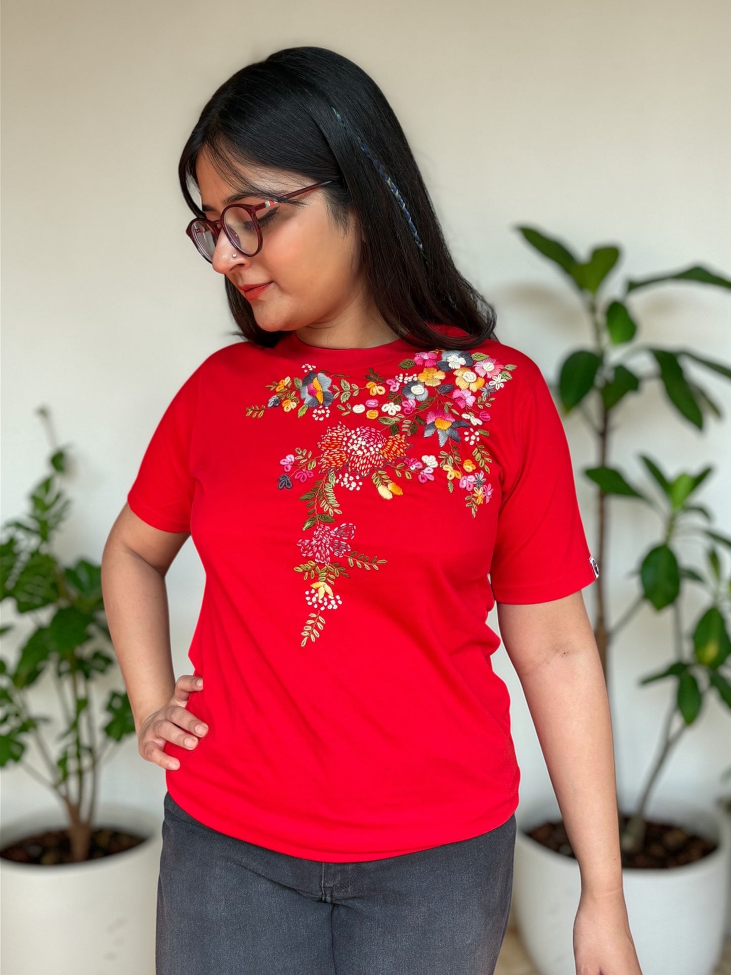 Hana Embroidered T-shirt - Red Shoulder