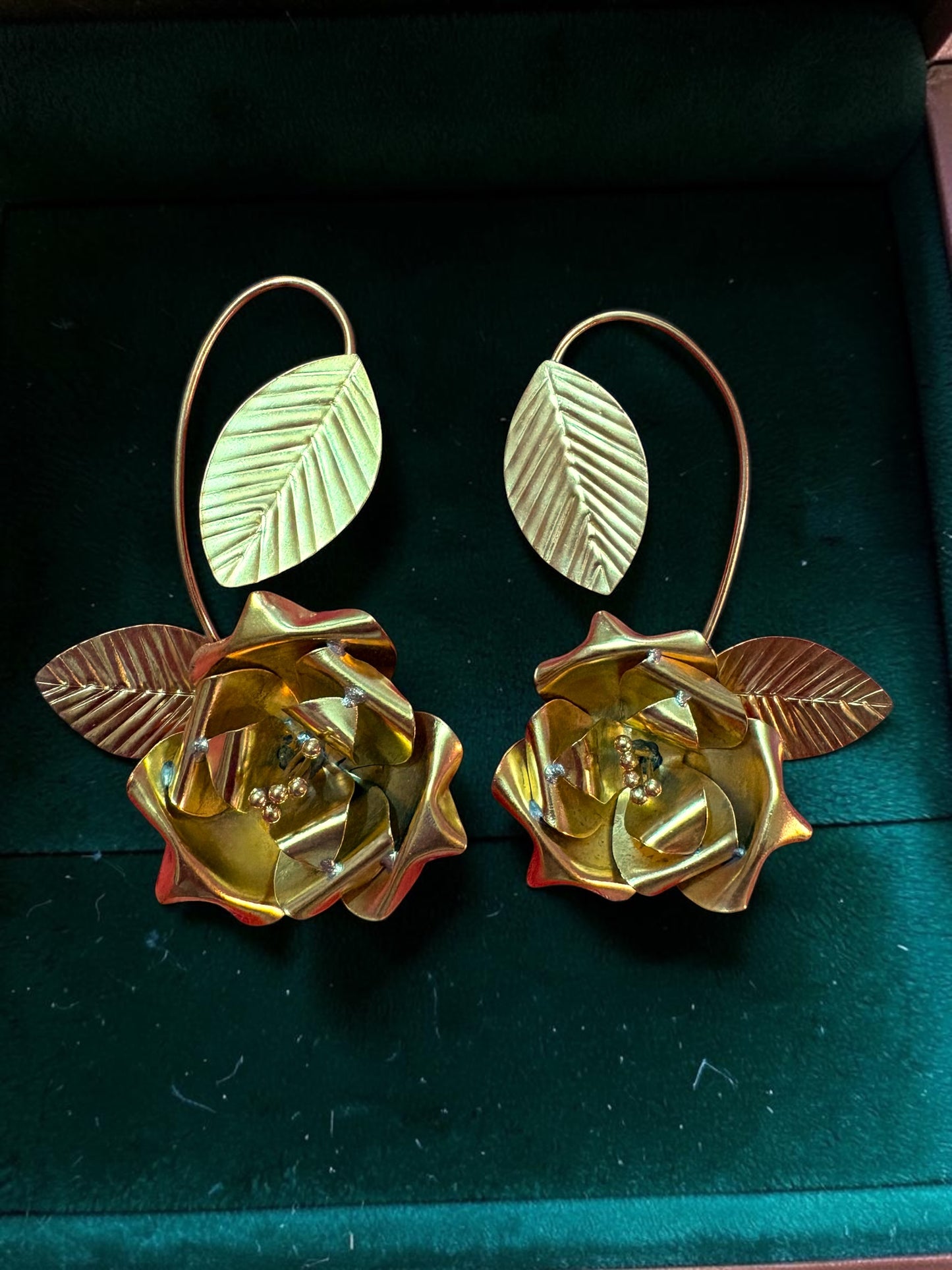 Roselle Brass Earcuff Earrings (Piercing)