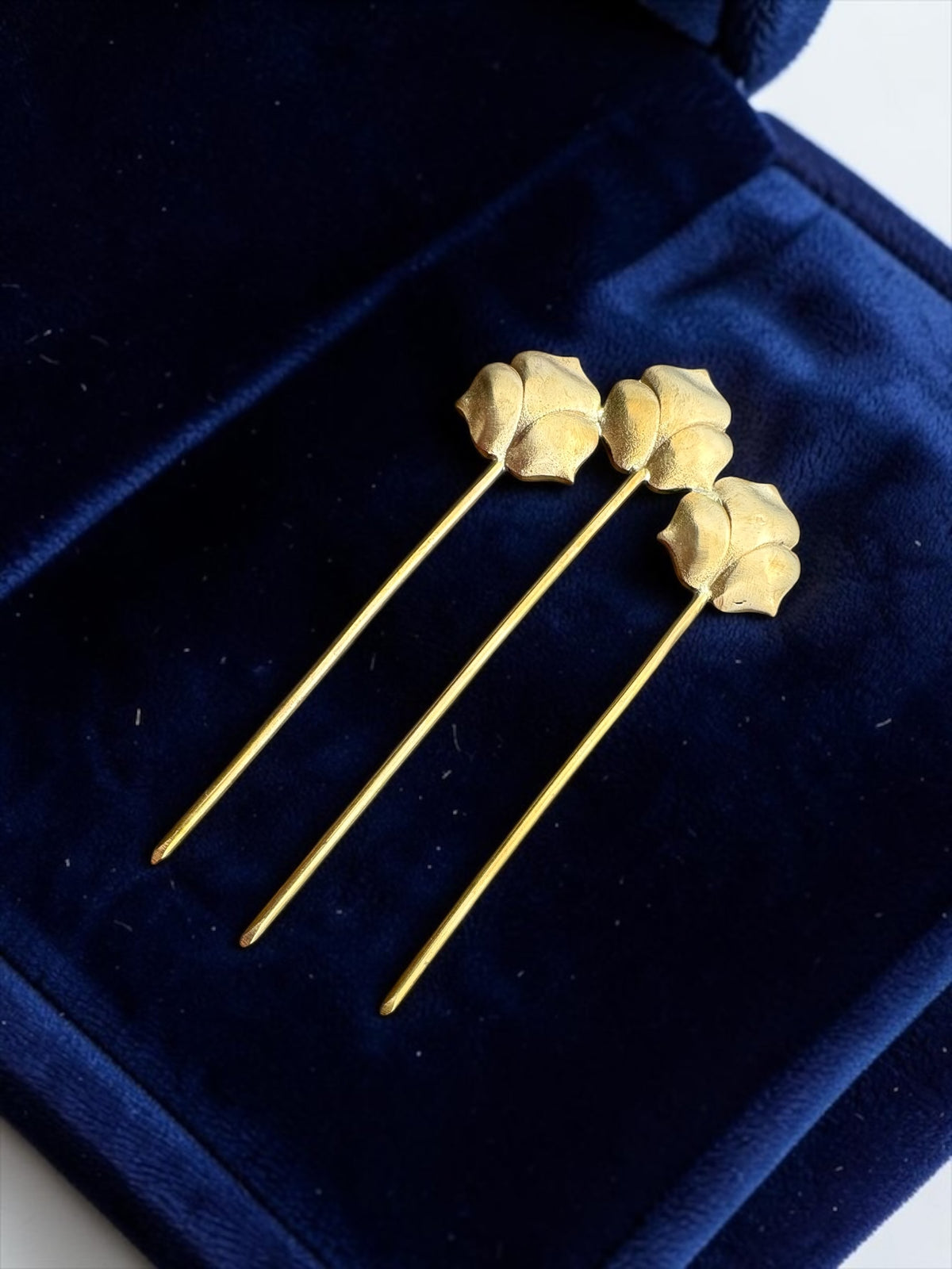 Ranima Premium Brass Sculptural Hair Accessory