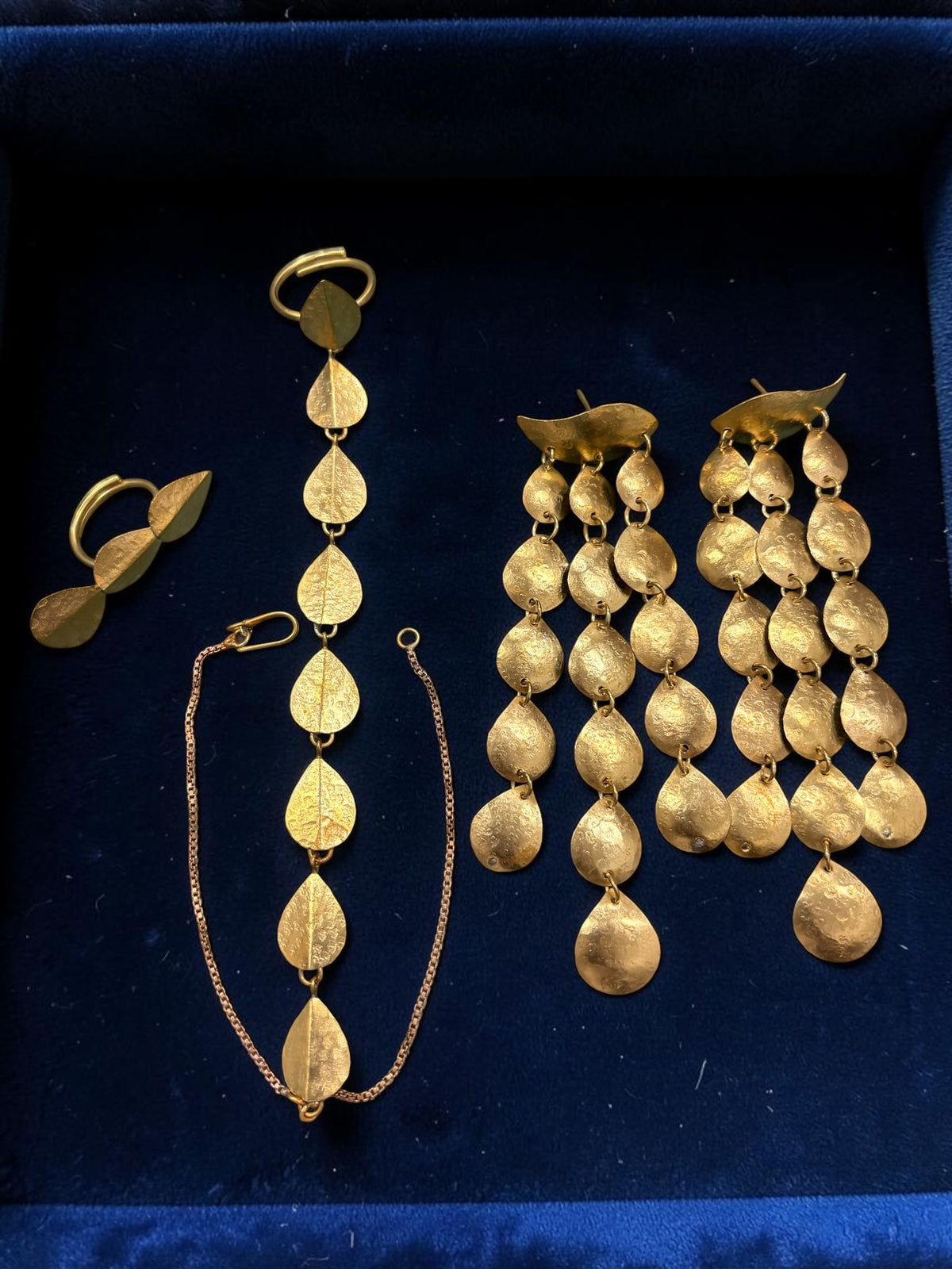 Queen Cleopatra Brass Dangler Earrings Jewelry Set (Earrings, Bracelet, Ring)