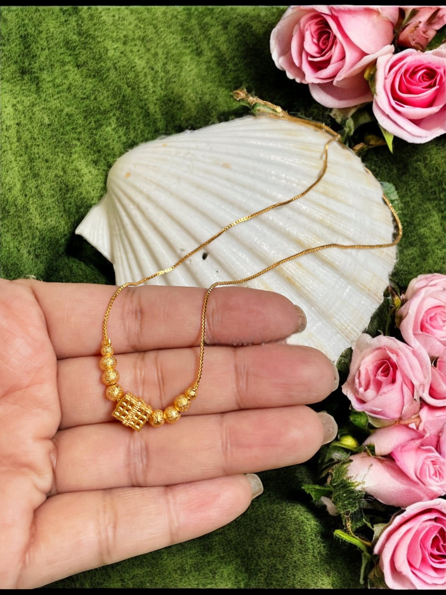 Jaal Box Golden Necklet - Mini