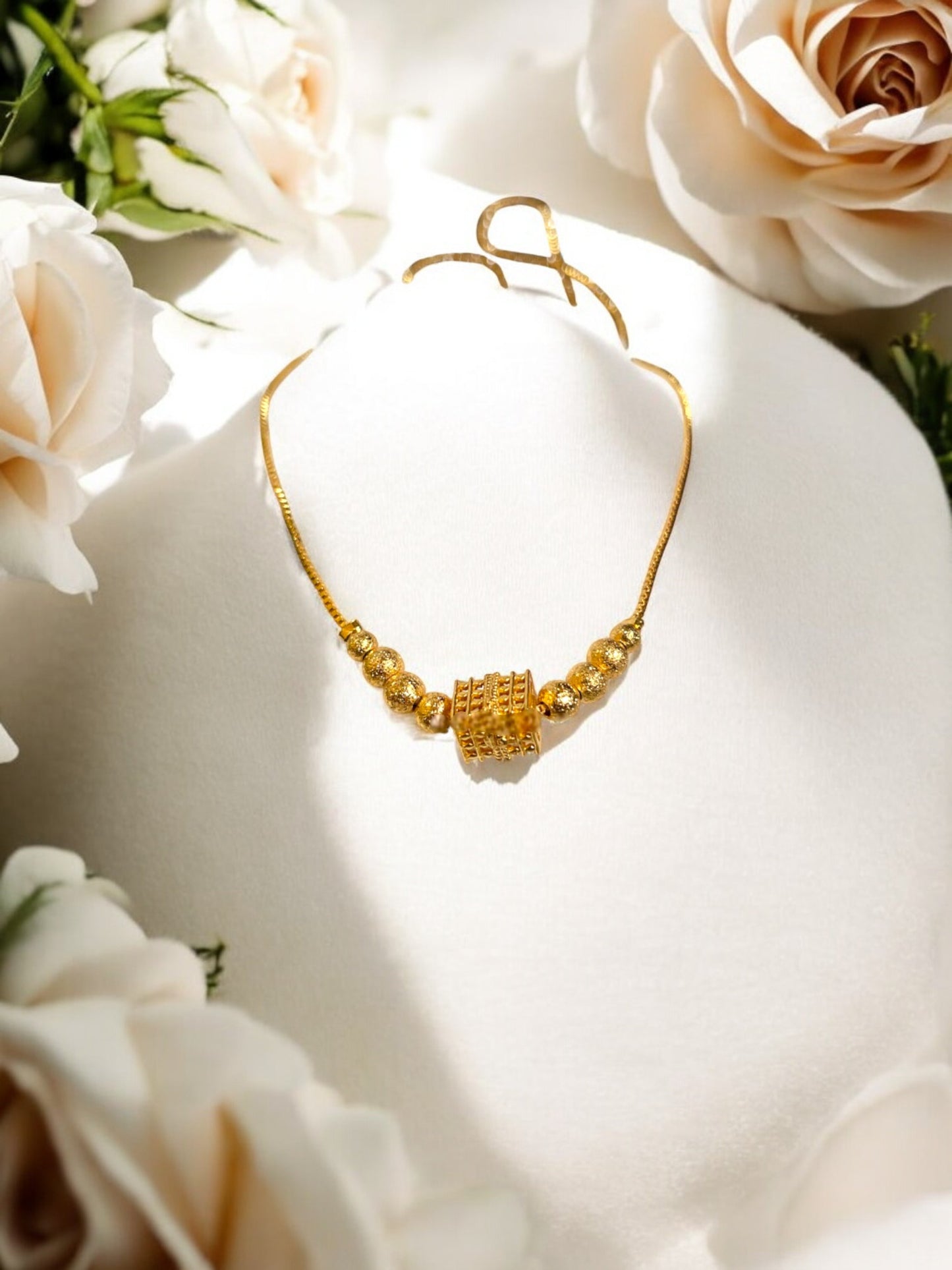 Jaal Box Golden Necklet - Mini