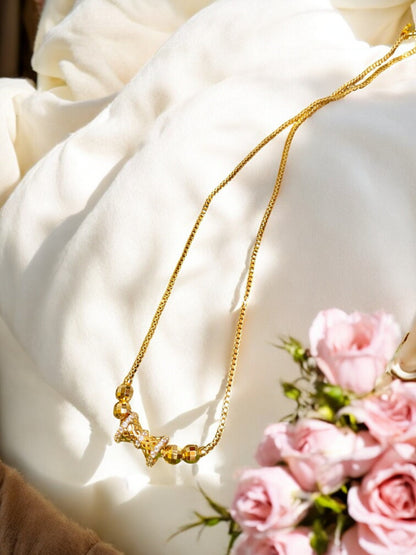 Flat Flowers Golden Necklet - Mini