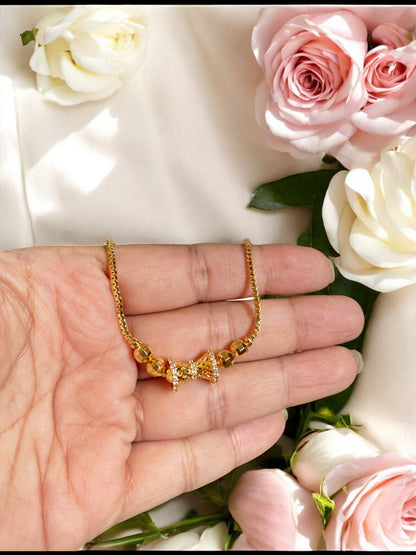 Damru Golden Necklet - Mini