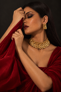 Avara Premium Sculptural Brass Necklace Jewelry Set (Necklace, Earrings)