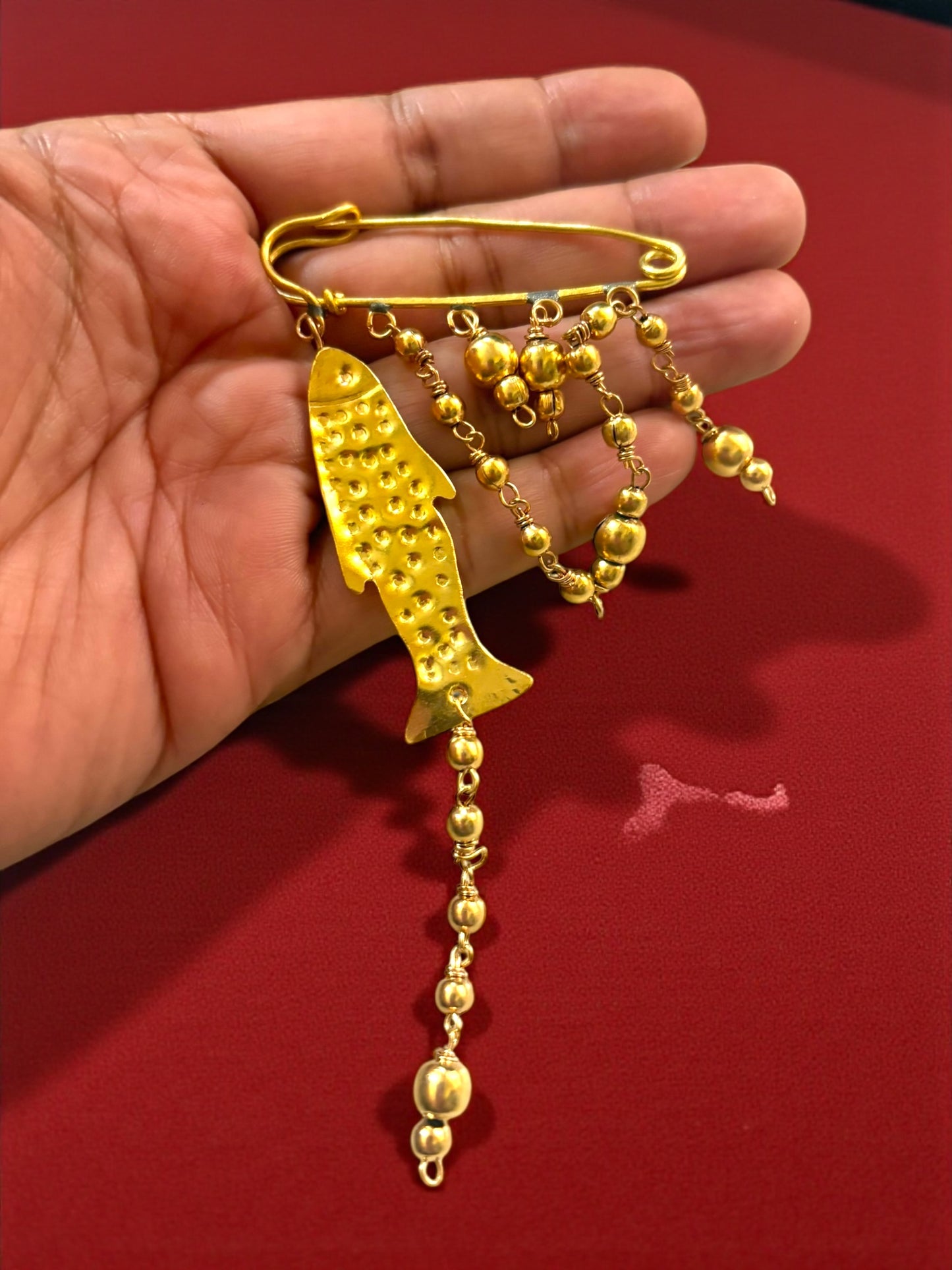 Fishy Beads Brass Brooch