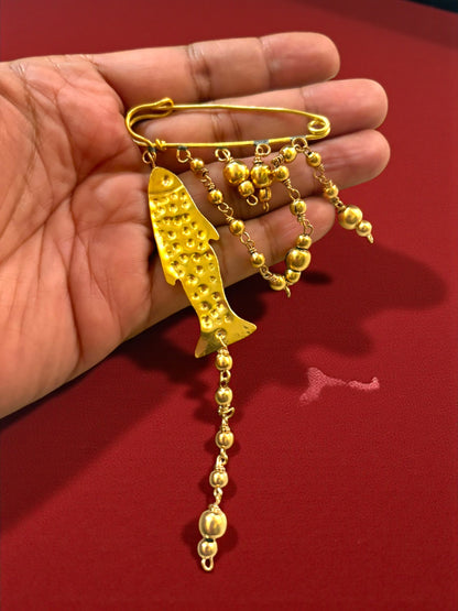 Fishy Beads Brass Brooch