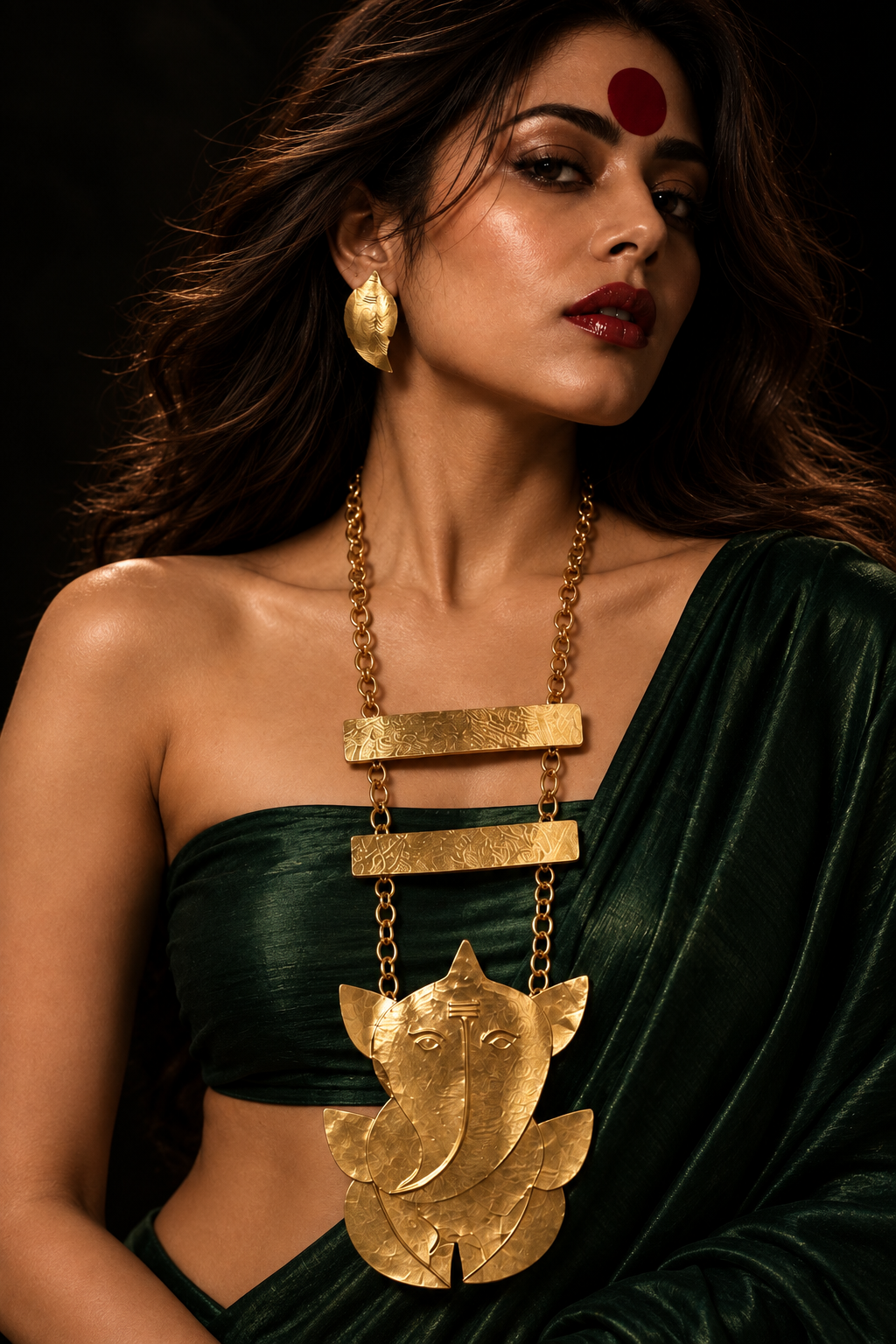 Ganapati Brass Statement Chain Necklace Jewelry Set (Necklace, Earrings)