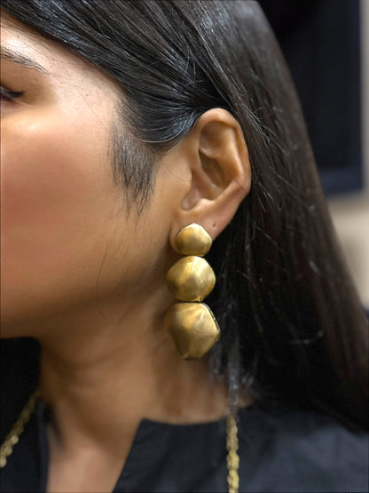 Arca Premium Sculptural Brass Necklace Jewelry Set (Necklace, Earrings)