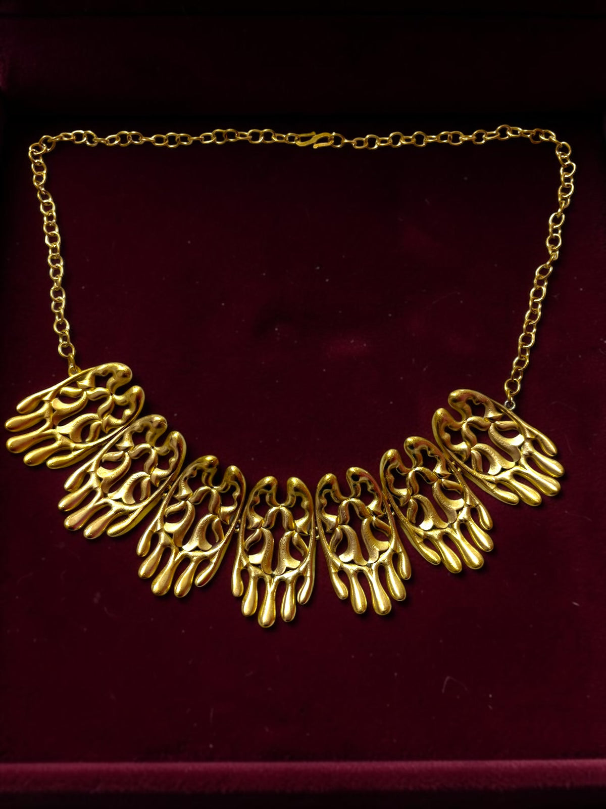 Kashish Premium Sculptural Brass Necklace Jewelry Set (Necklace, Earrings)