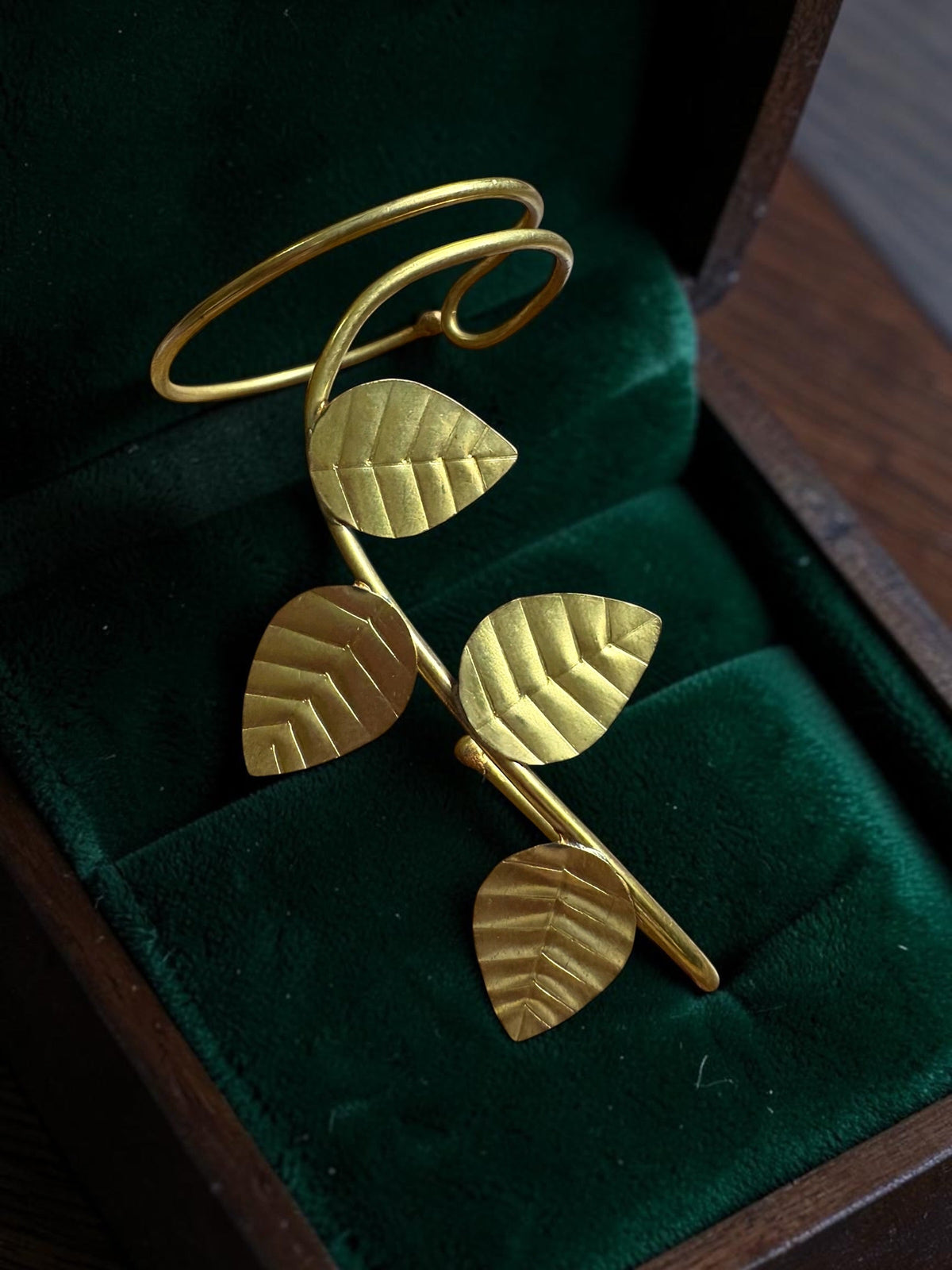 Leafy Affair Brass Dangler Earrings Jewelry Set (Earrings, Bracelet, Ring)