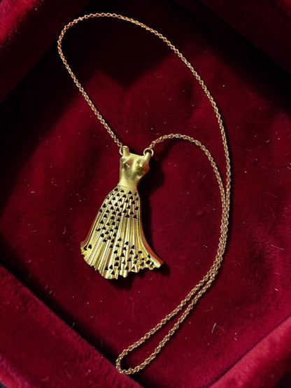 Princess Diana Premium Sculptural Brass Necklace Jewelry Set (Necklace, Earrings)