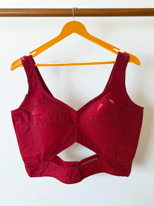 Peekaboo Sleeveless Blouse - Maroon