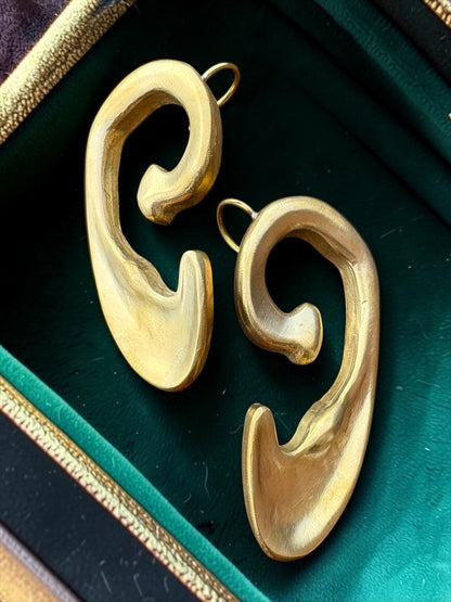 Kaan Premium Sculptural Brass Earcuff Earrings