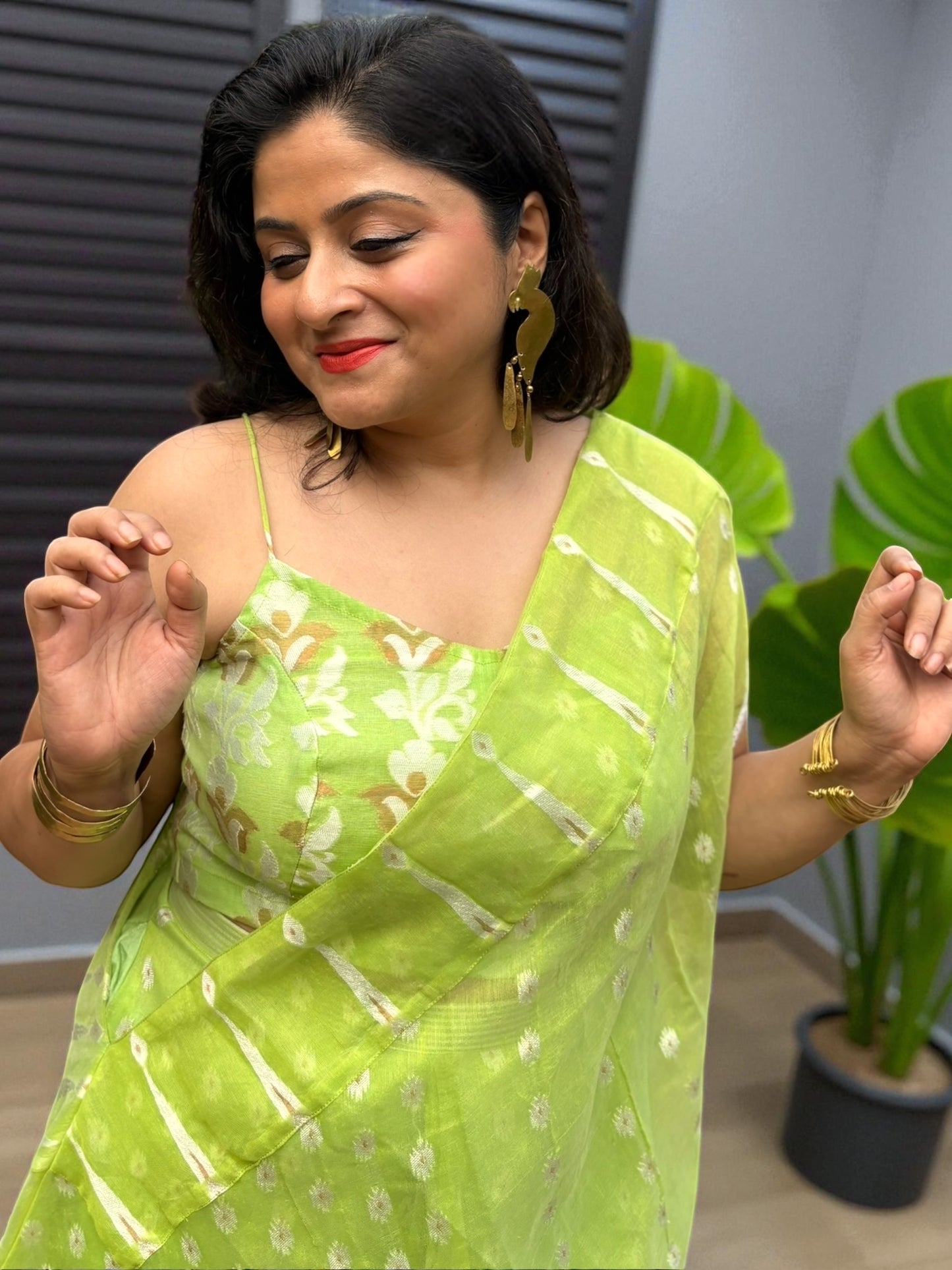 Alia Jamdani Saree Skirt, Kaftan & Top Coord Set