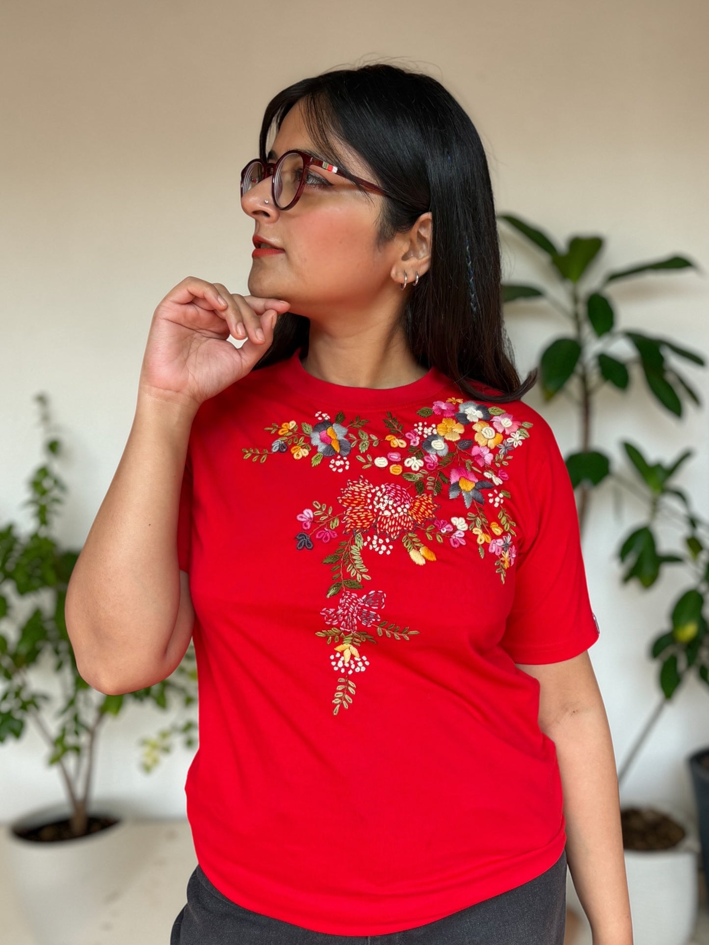 Hana Embroidered T-shirt - Red Shoulder