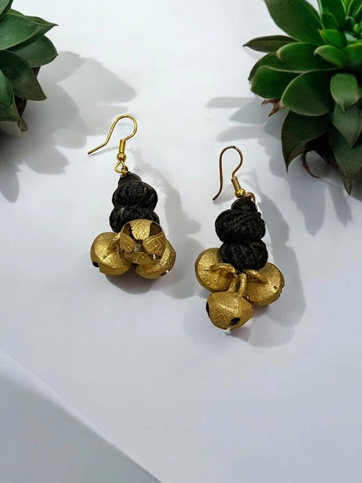 black-ghungroo-earrings