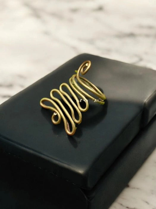 big-spiral-brass-ring