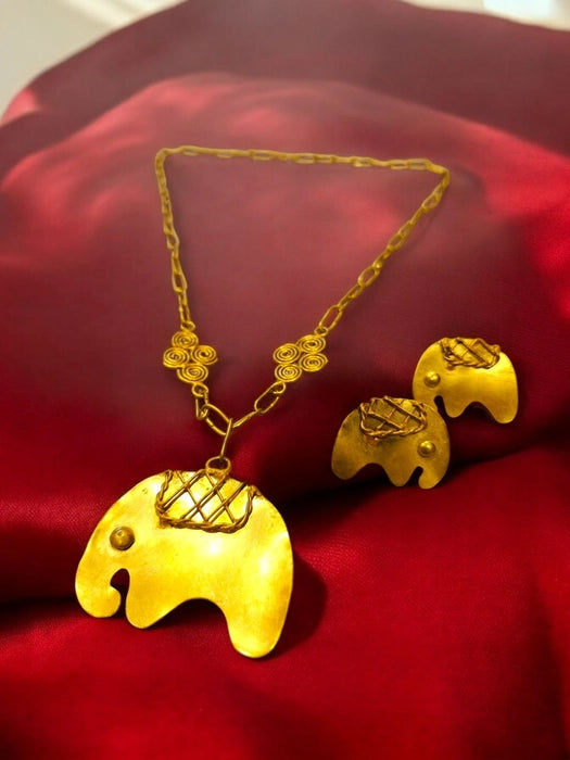 baby-elephant-brass-necklace-set