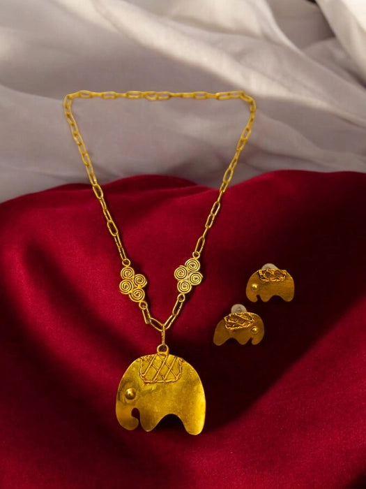 baby-elephant-brass-necklace-set