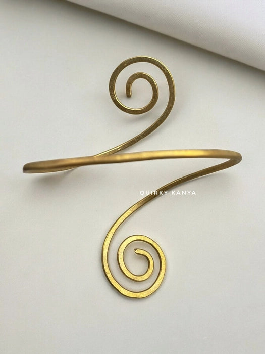 diagonal-spirals-brass-fit-anklet