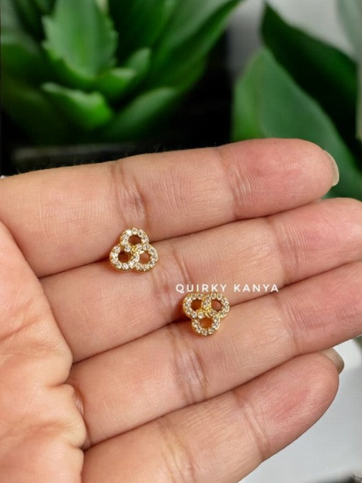 Connected Circles AD Stone Ear Studs