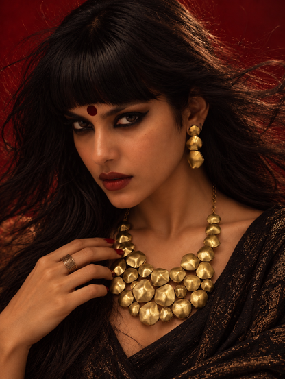 Arca Premium Sculptural Brass Necklace Jewelry Set (Necklace, Earrings)