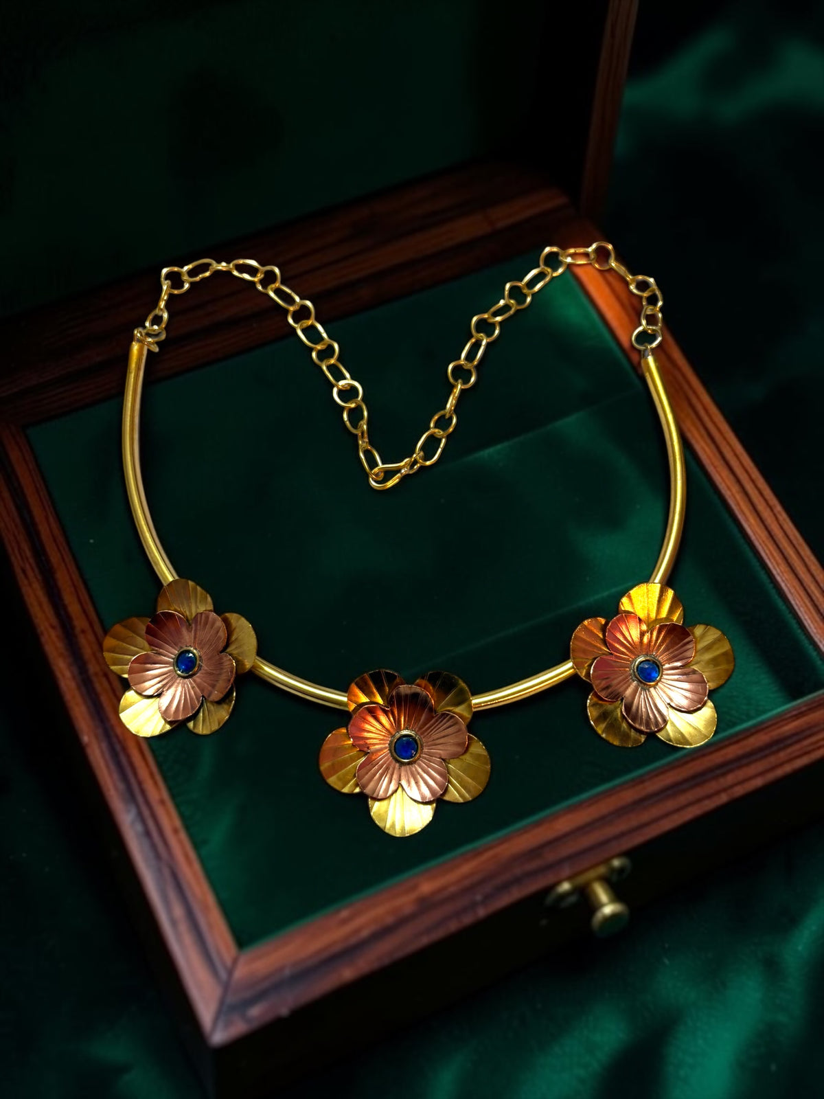 Fleurs Brass Hasli Necklace Jewelry Set (Ear Studs,Necklace,Ring) - Deep Blue