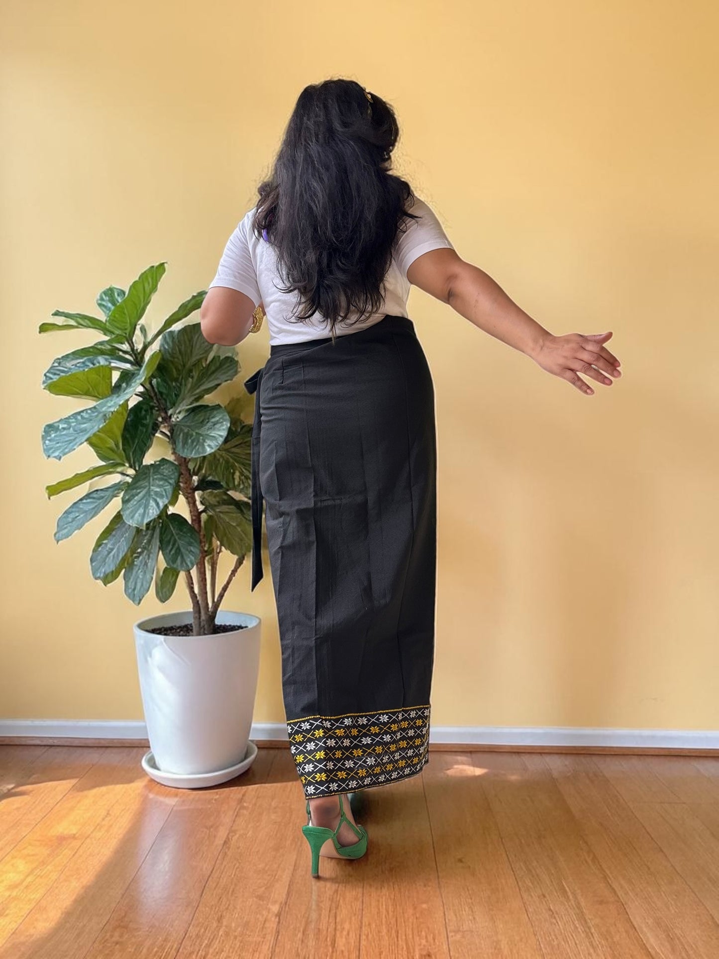 Naobi Assamese Cotton Wrap Skirt - Black