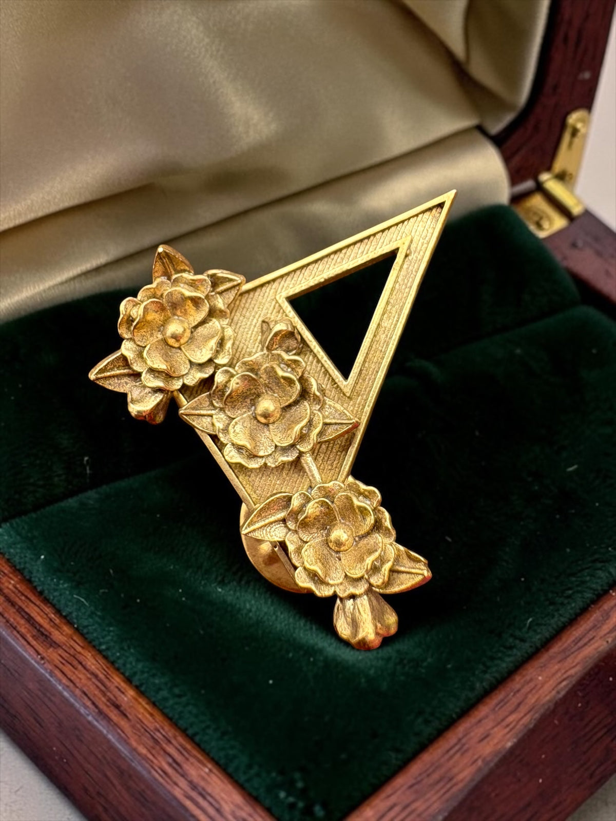 Guldasta Premium Sculptural Brass Brooch