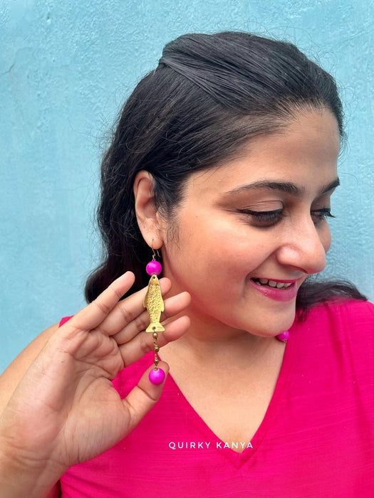 fishy-pink-beaded-brass-dangler-earrings