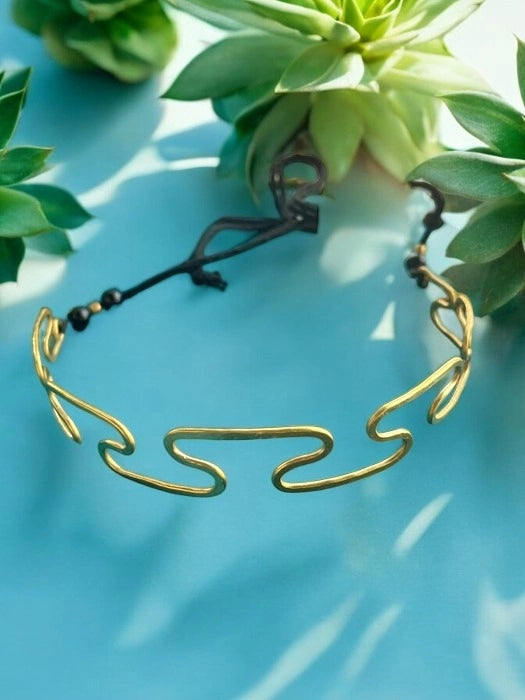 flat-spiral-choker-brass-necklace