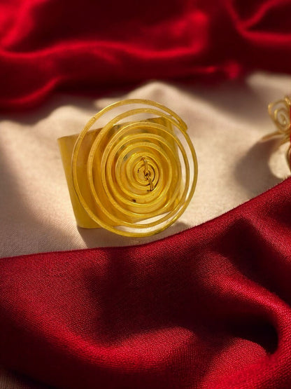 big-spiral-brass-handcuff
