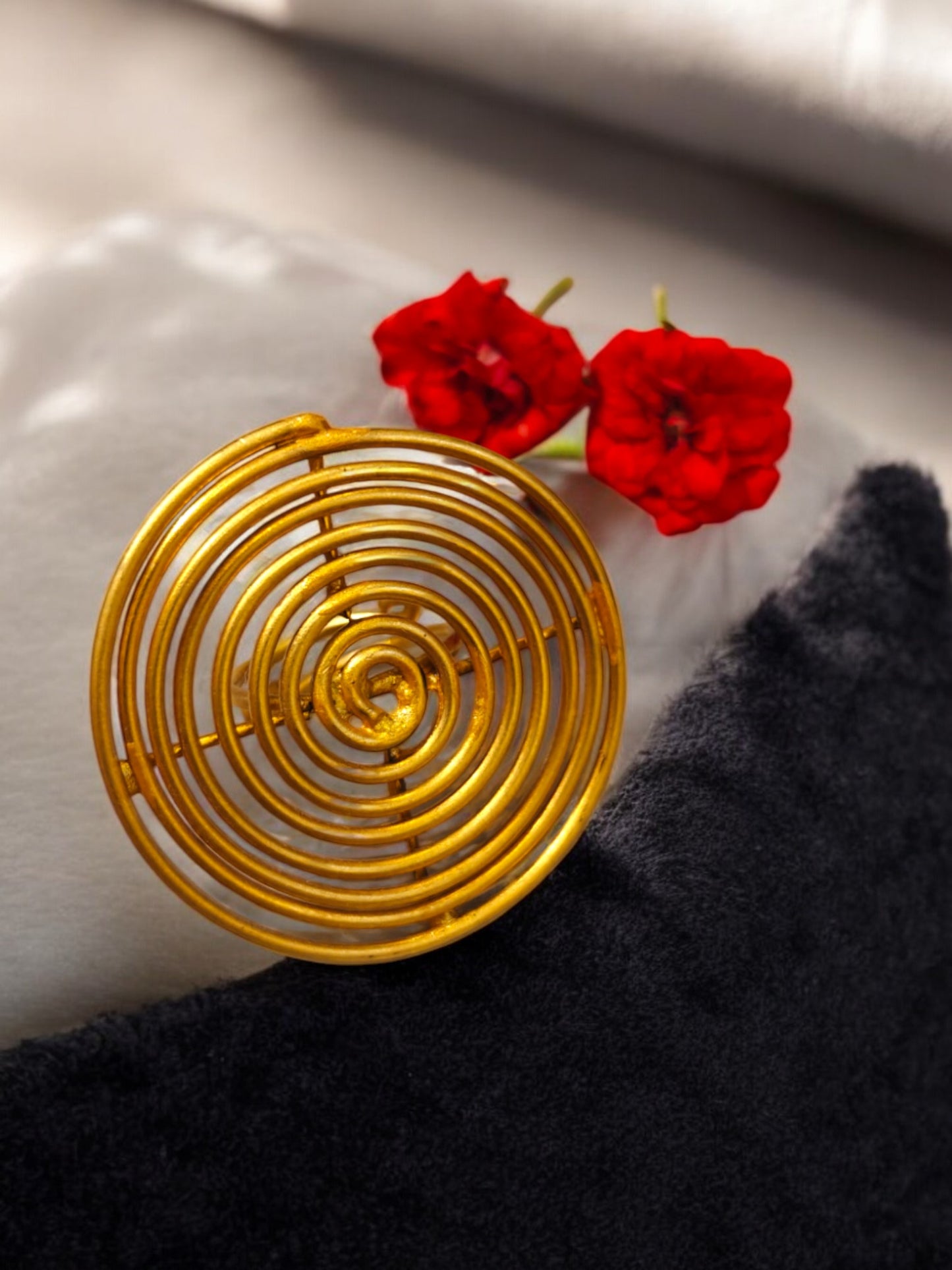 big-spiral-brass-ring-1