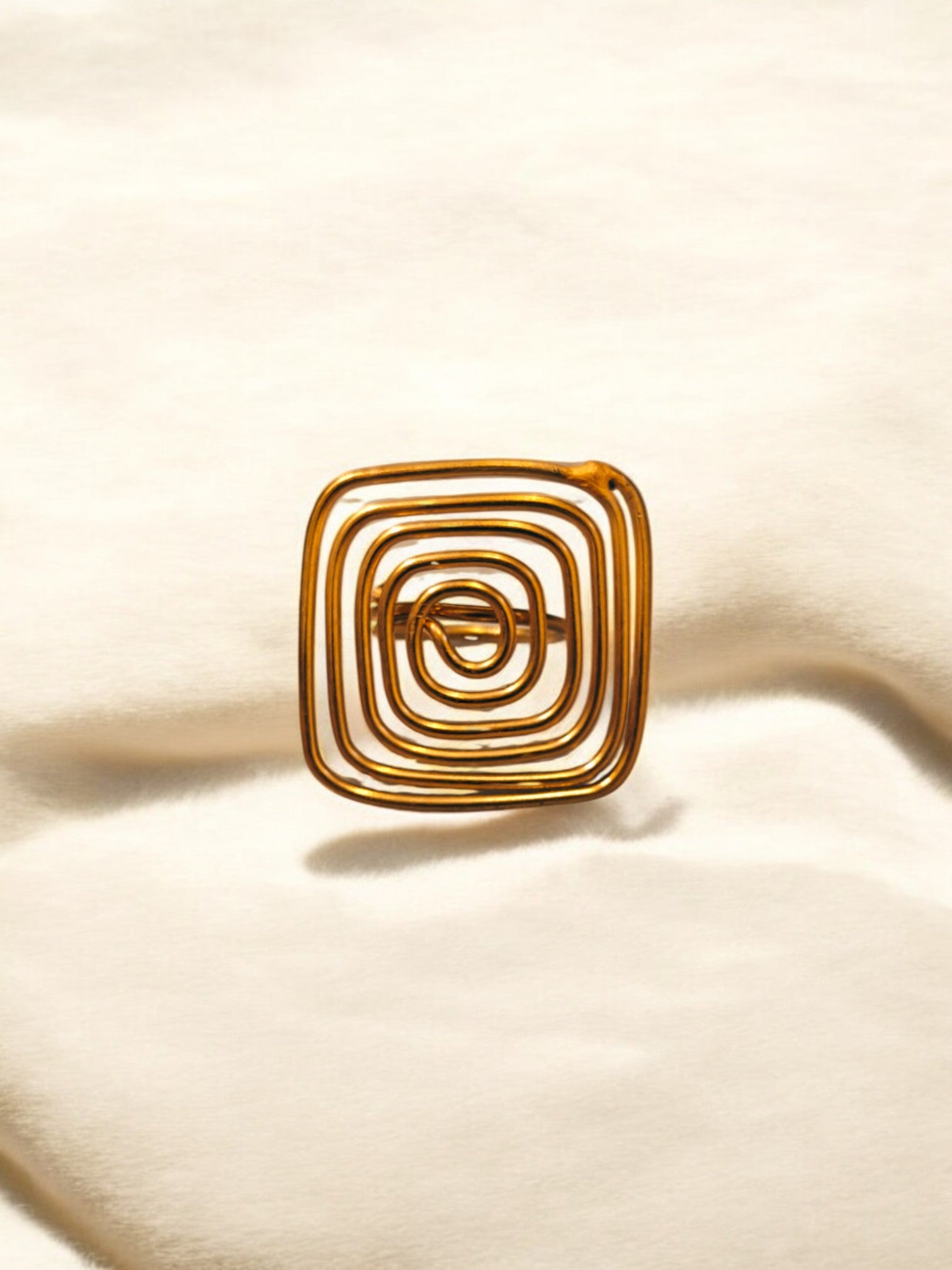 square-spiral-brass-cocktail-ring