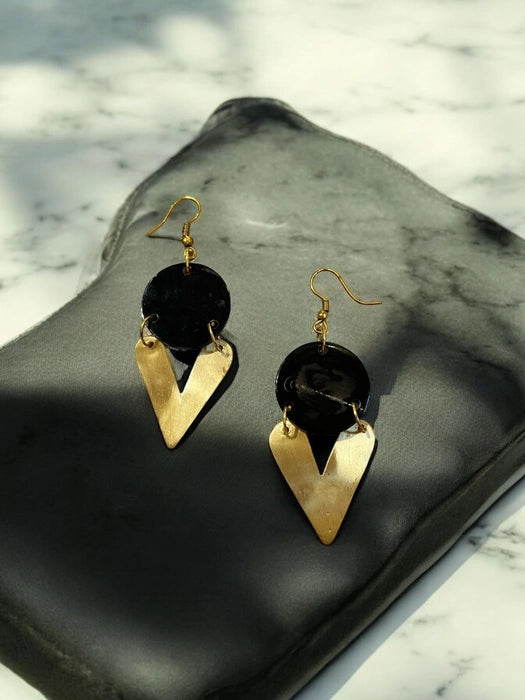 kala-khatta-brass-dangler-earrings-black