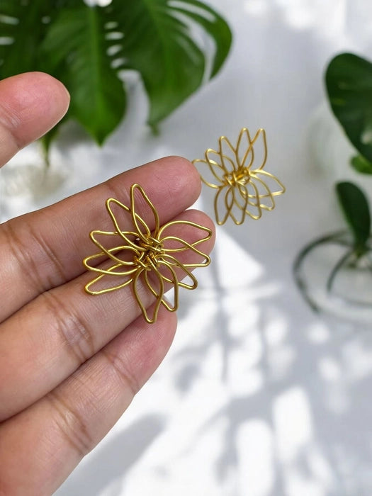 lotus-brass-stud-earrings