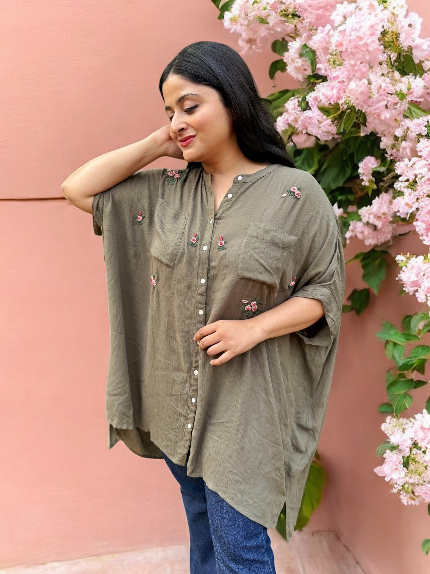 Ella Embroidered Antifit Cotton Kimono Top - Moss Green