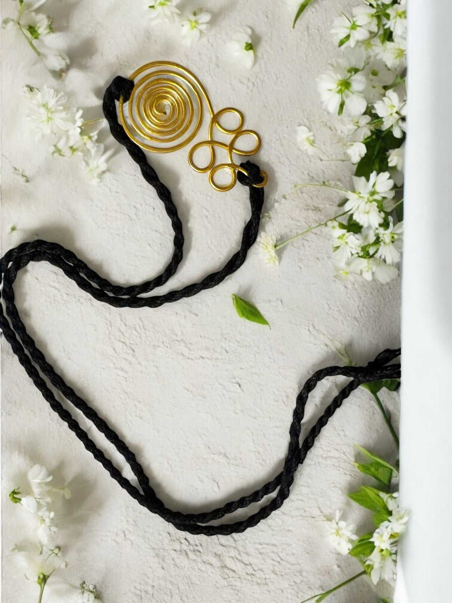Curly Spiral Forever Brass Rakhi - Black