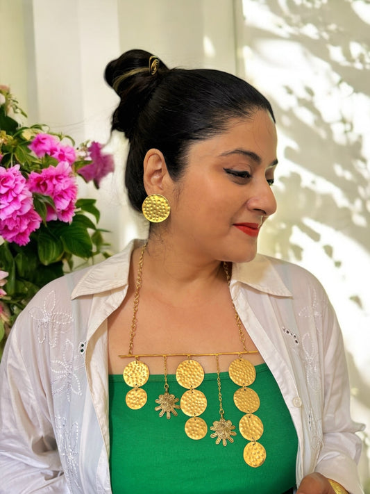 Celestia Dokra and Brass Statement Necklace Jewelry Set (Necklace+Earrings)