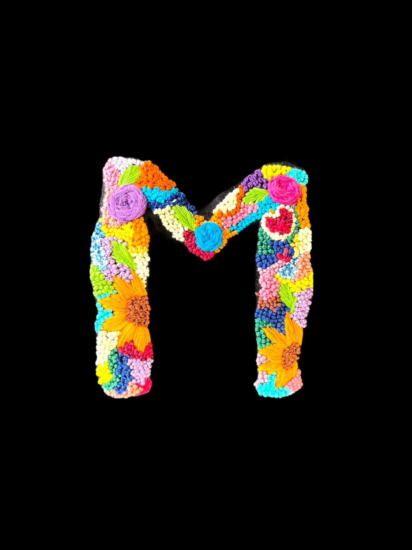 Hana Alphabet Embroidered T-shirt Top -“M” Black