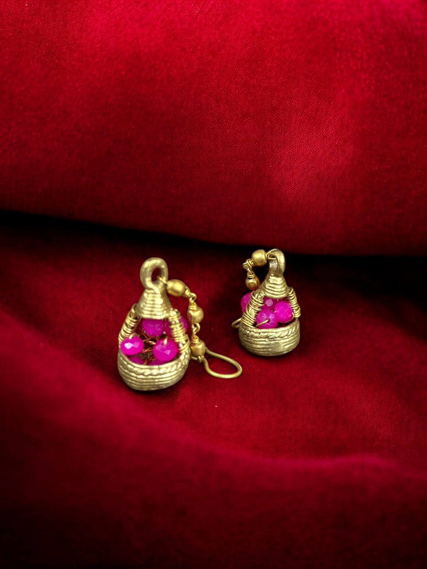pink-grapes-basket-dokra-crystal-and-brass-dangler-earrings